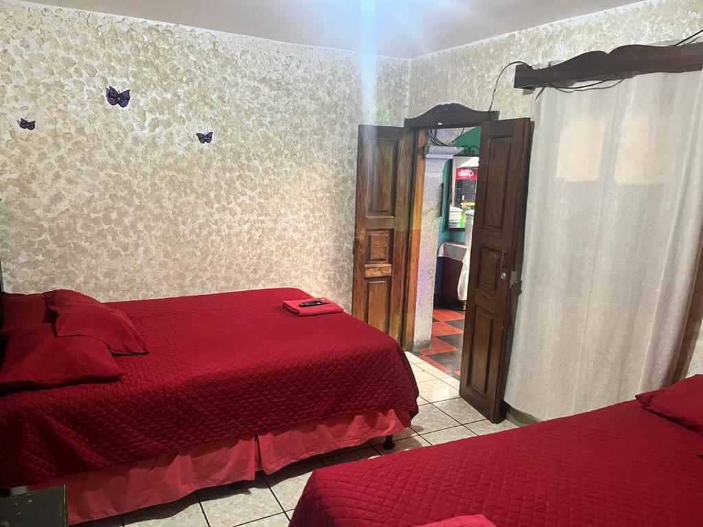 Cristales De Antigua Hotel Cristal エクステリア 写真