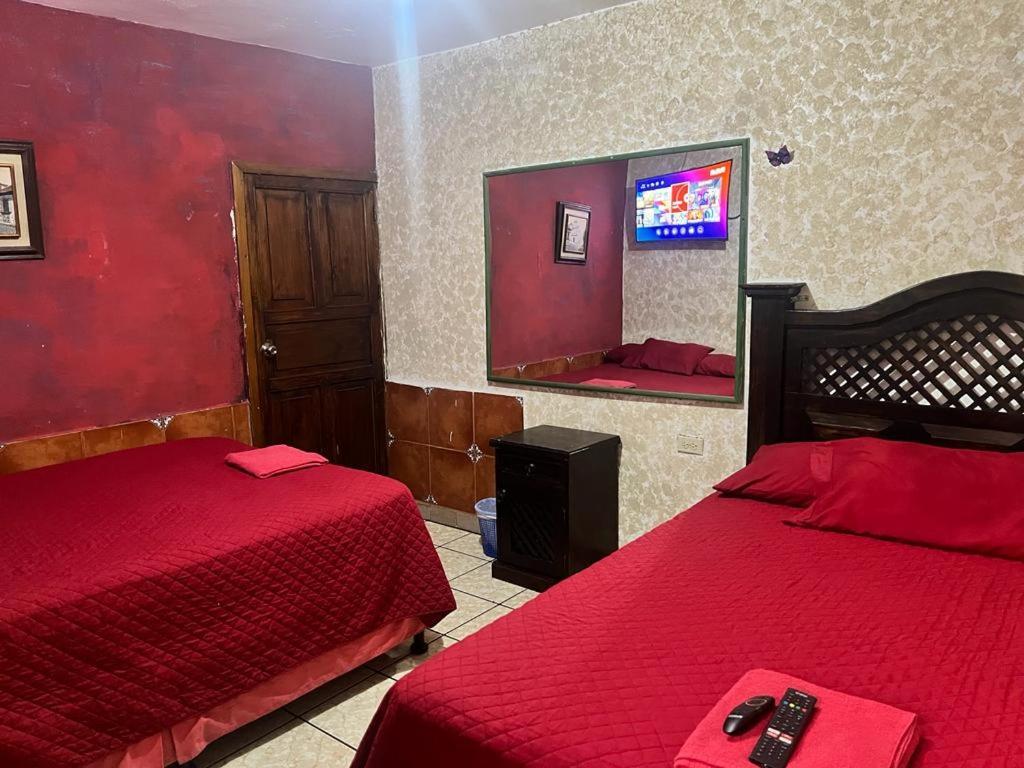 Cristales De Antigua Hotel Cristal エクステリア 写真