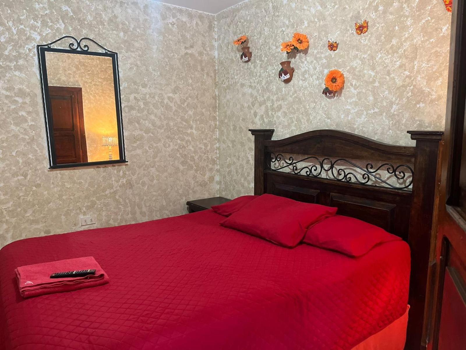 Cristales De Antigua Hotel Cristal エクステリア 写真
